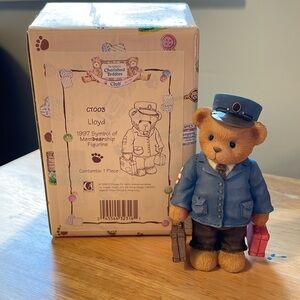 1997 Vintage Cherished Teddies symbol of Membership Lloyd Figurine.